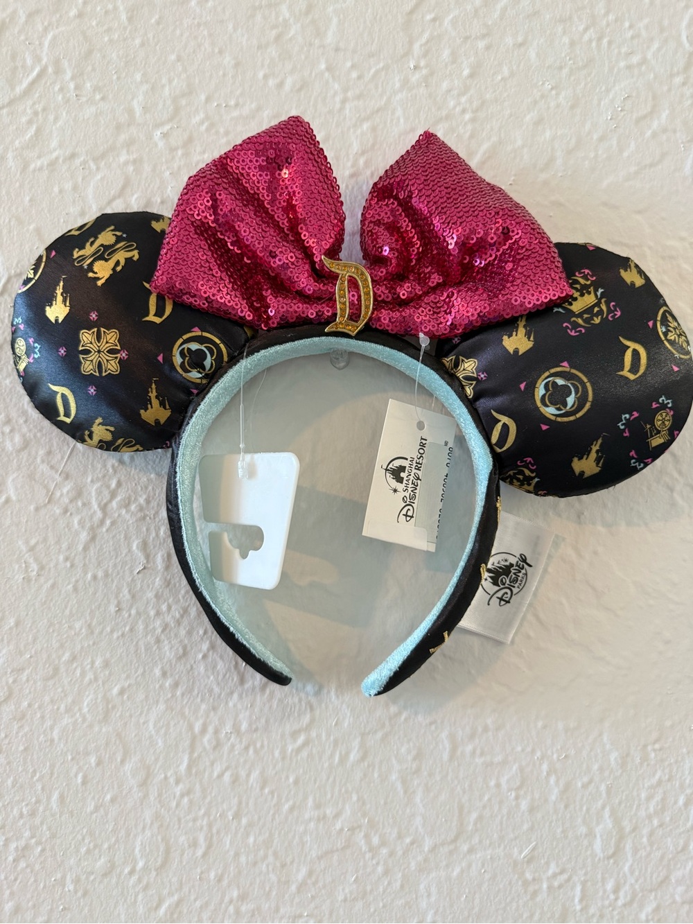 Disney Minnie Ear Headband with Hot Pink Sequin Bow and Gold Accents